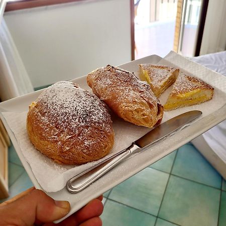 La Casa Delle Stelle Bed & Breakfast Maiori Ngoại thất bức ảnh